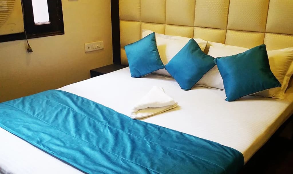 OYO 6801 Hotel Shri Sai International - photo 5