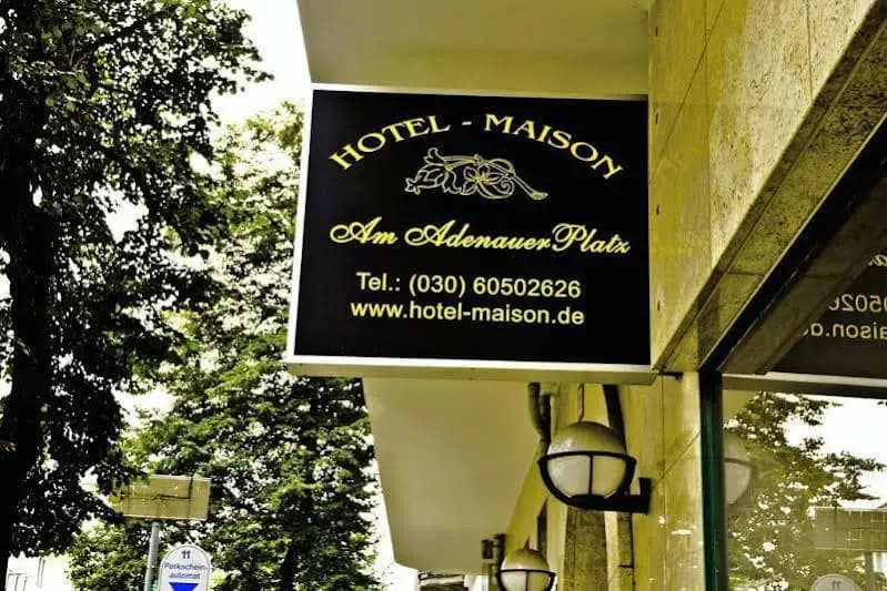 Hotel Maison am Adenauerplatz - photo 1