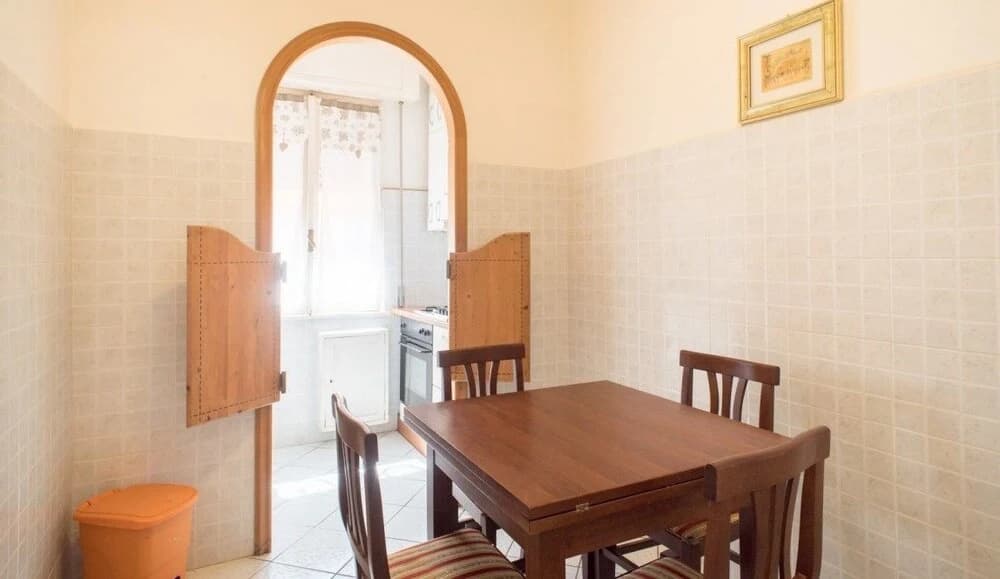 Bright Apartment - photo 3