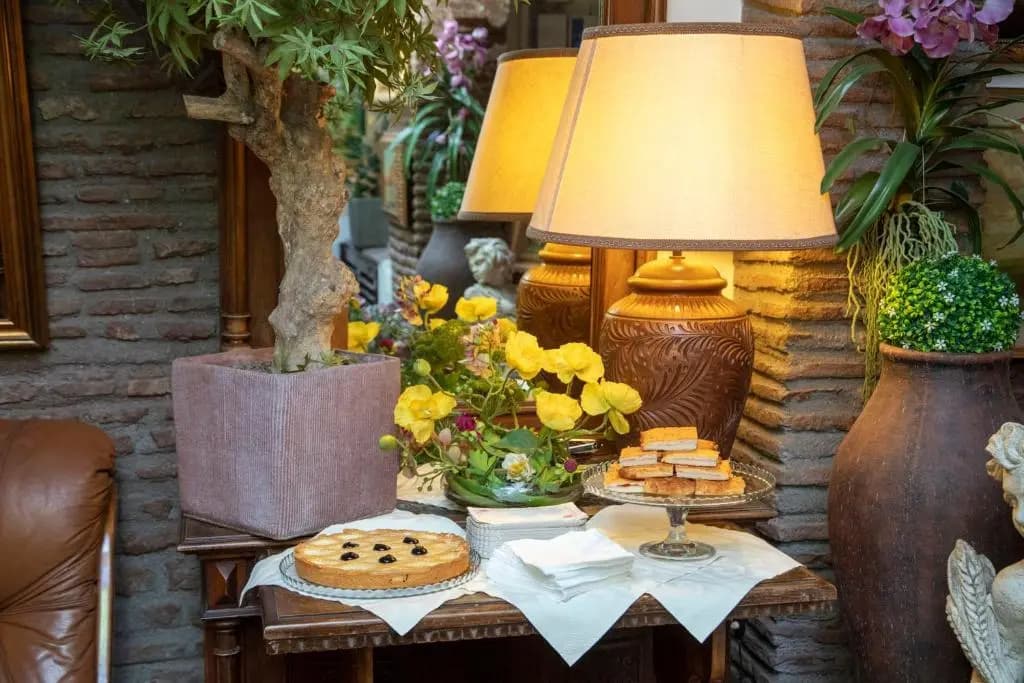 Hotel Barrett - photo 12