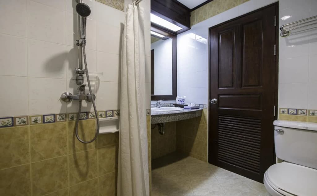 Crystal Hotel Krabi - photo 10