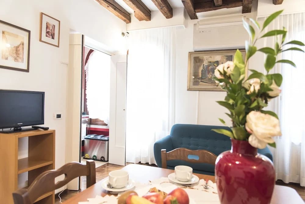 Smart Venice Apartments - photo 2