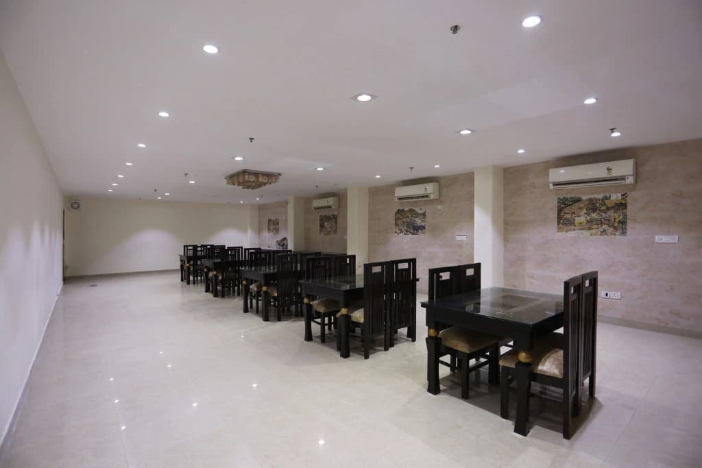 Alpine Tree Hotel - photo 17