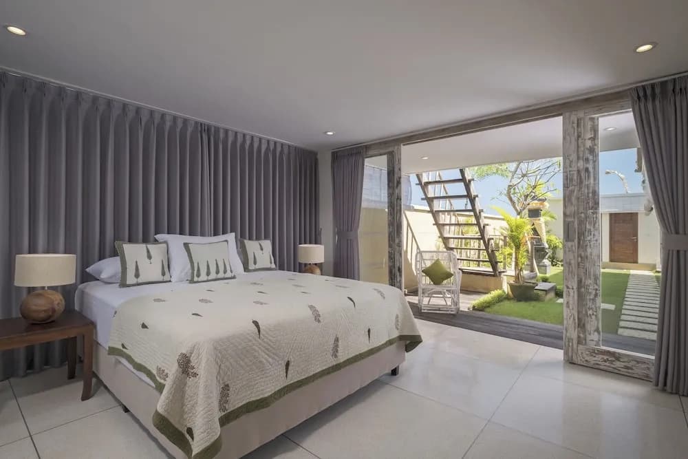 Villa Manggala - photo 6