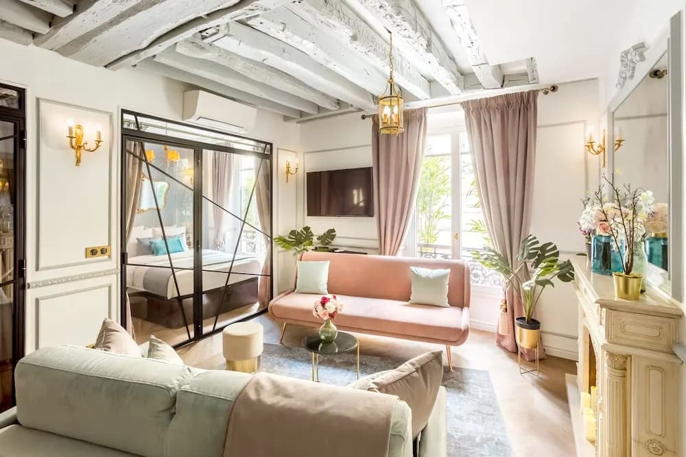 Luxury 4 Bedroom 3 Bathroom Louvre - AC - photo 5