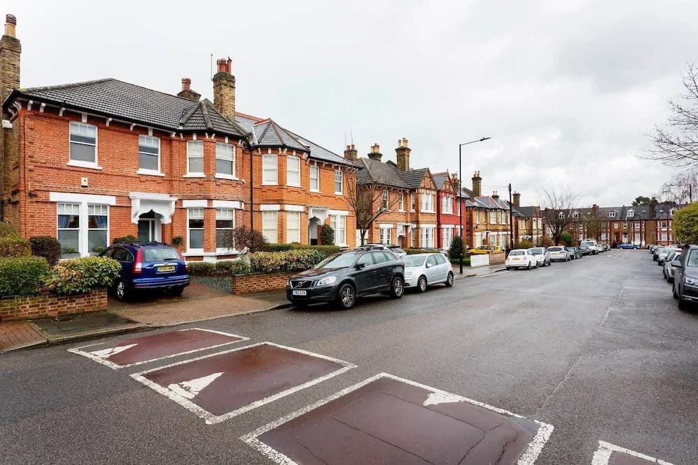 Stylish Tulse Hill - photo 10