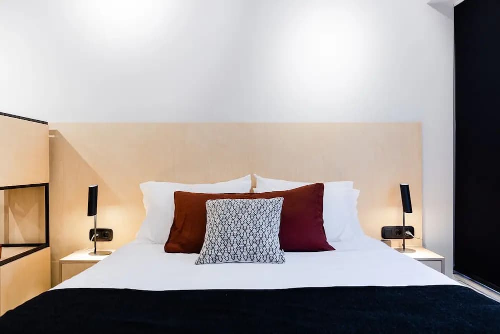 UPSTREET Ermou Elegant Apartments - photo 3