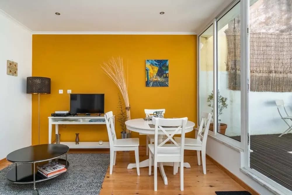 Gorgeous Apartment With Terrace in Belém - photo 5