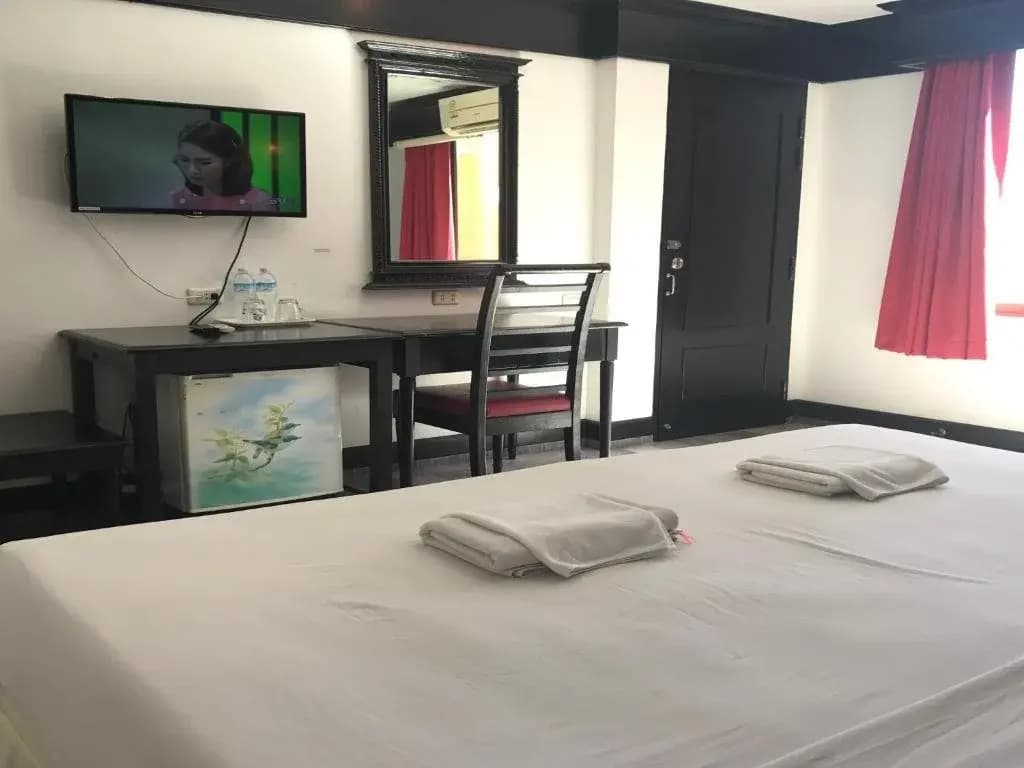 Maximum Boutique Hotel - photo 10