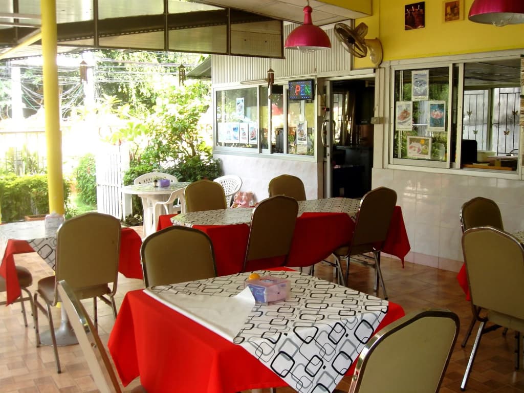 OYO 1154 Naiyang House (Vaccinated Staff) - photo 17