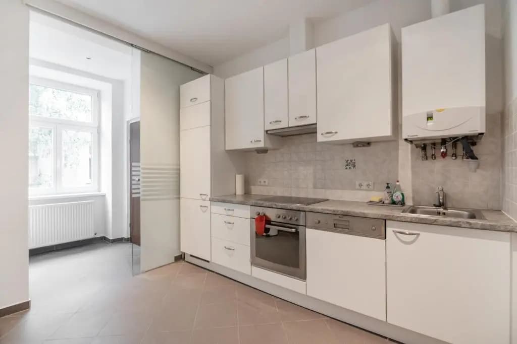 Universum Apartment 2 - photo 11