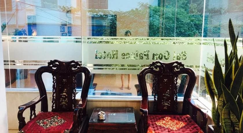 Saigon Palace by OYO Rooms - photo 38