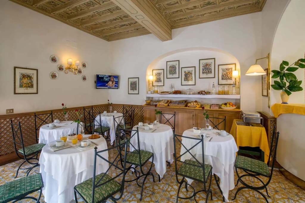 Hotel Villa Grazioli - photo 17