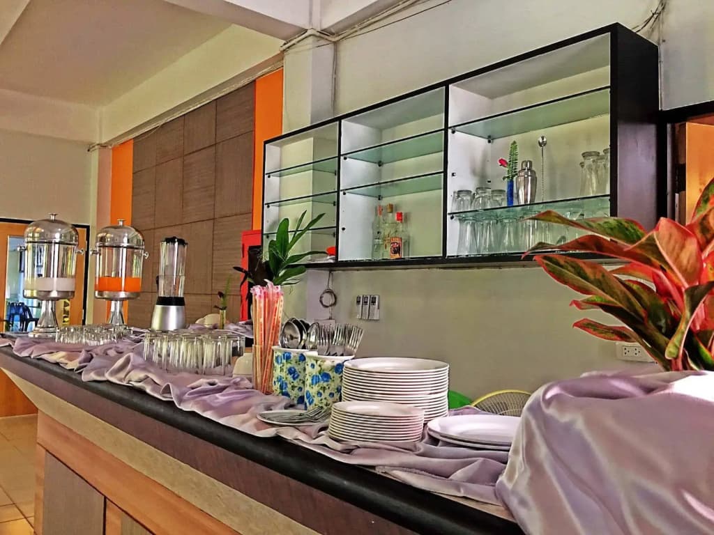 We Train Hotel Donmuang - photo 7