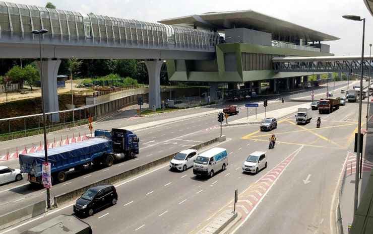 Dsara sentral direct link mrt 6min to SB hospital - photo 11