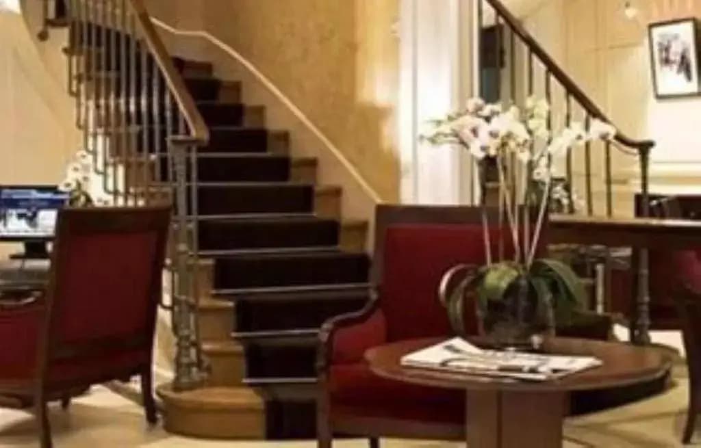 Hôtel Suites Unic Renoir Saint Germain - photo 13