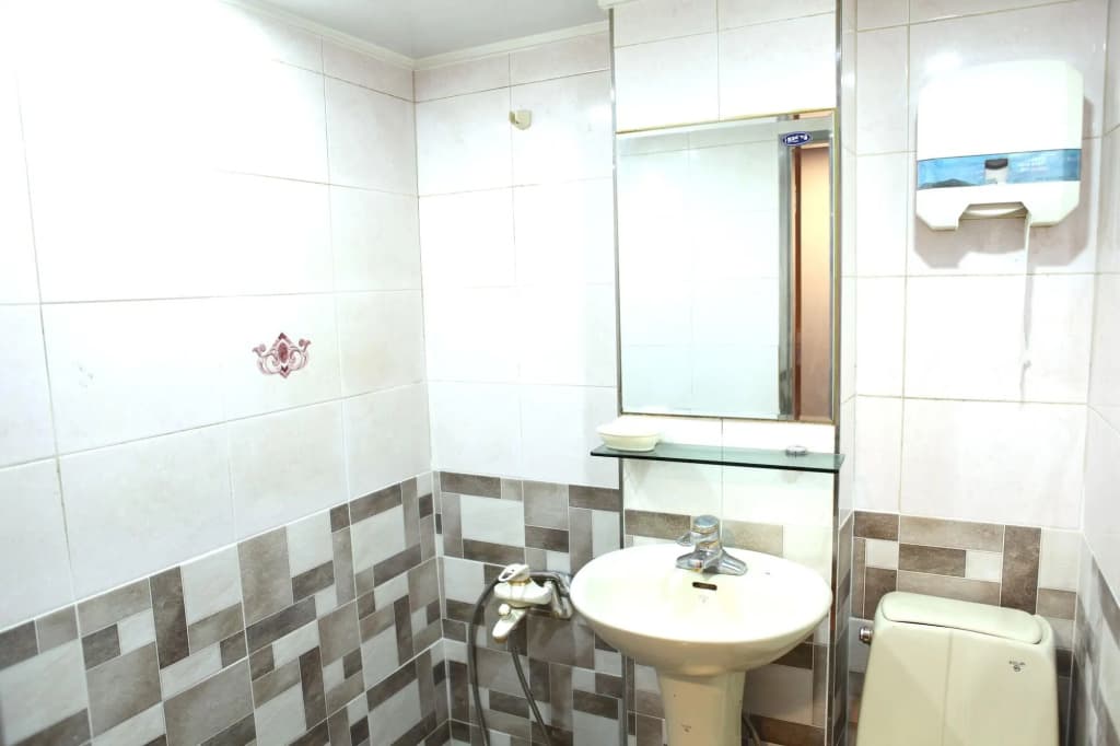 Charm Hotel - photo 8