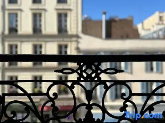 Premium family apartments for 5 near Champs-Élysées - photo 3