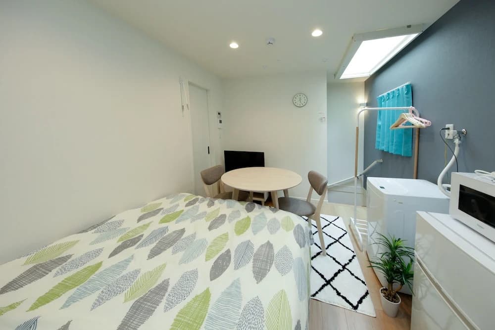 Jr Station Apartment 2F - photo 2