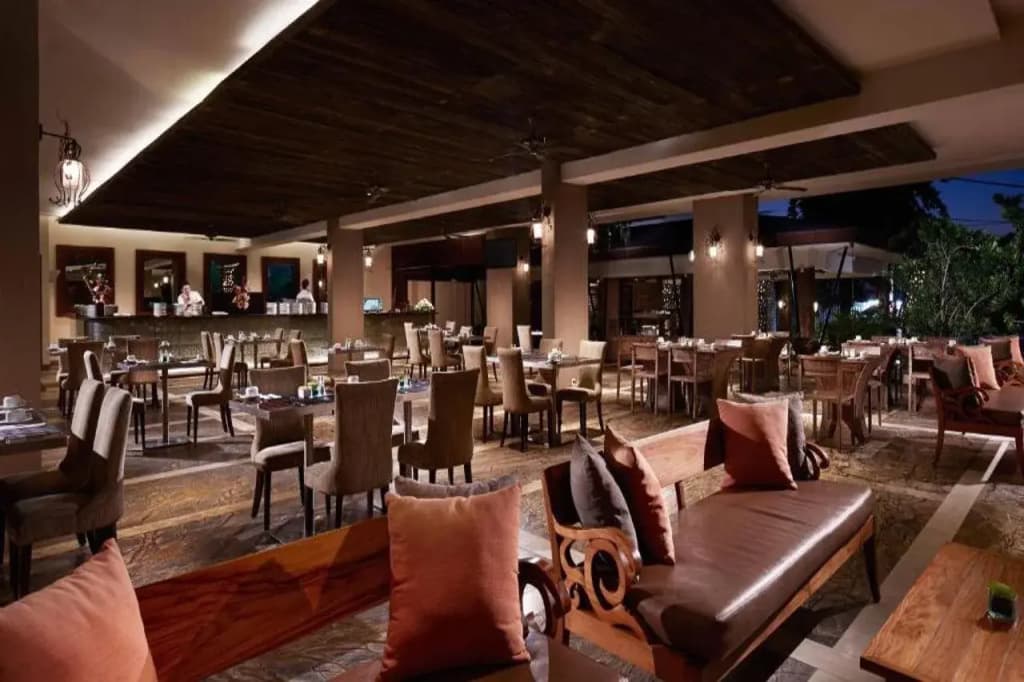 Sun Island Hotel & Spa Kuta - photo 31