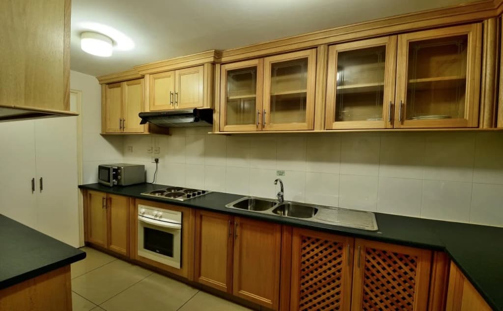 Imperial Suites Bintulu - photo 11