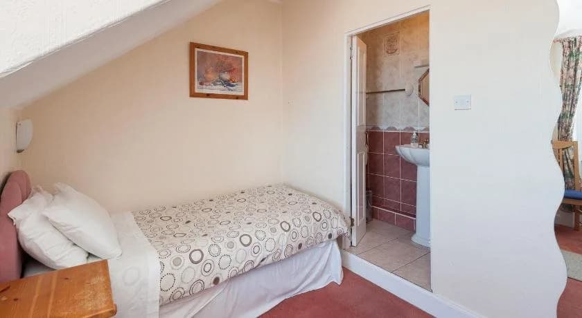 The Beachfront B&B - photo 5