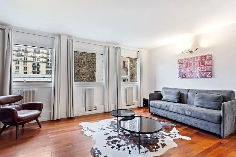 Stunning One Bedroom Apartment Sleeps 5, in Paris - photo 11