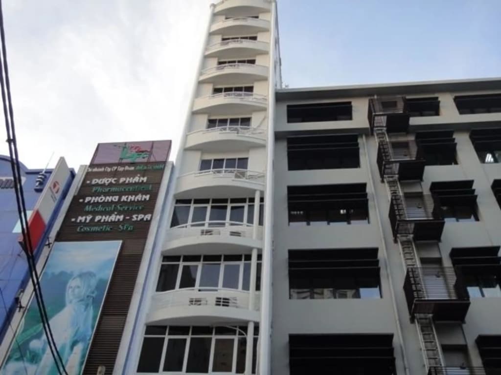 TN Central Hotel - main photo