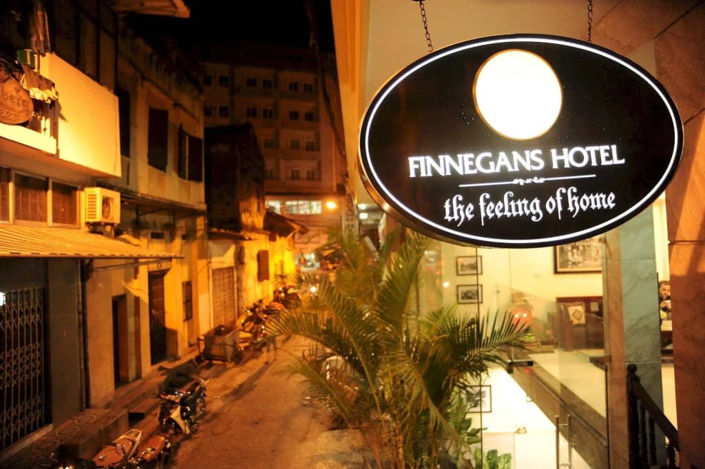 Finnegans Hotel - photo 1