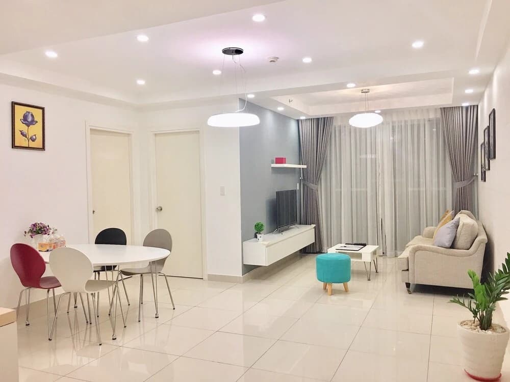 Modern Apartment in Scenic Valley Phu My Hung D7 - photo 9