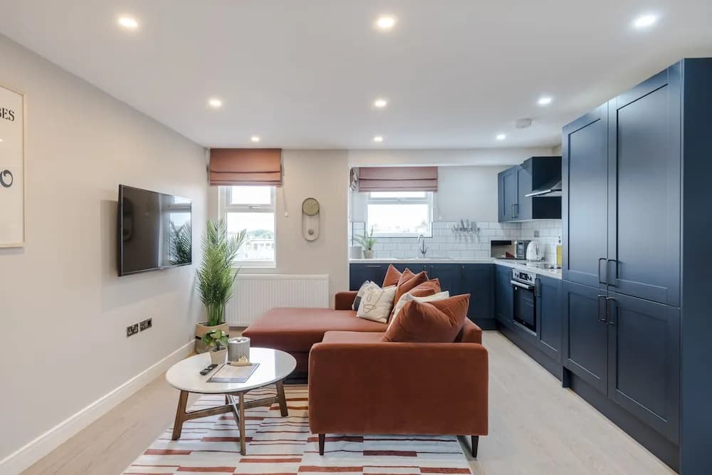 Your Apartment Shepherd's Bush - photo 12