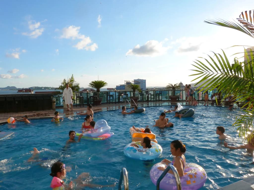 Halong Palace Hotel - photo 16