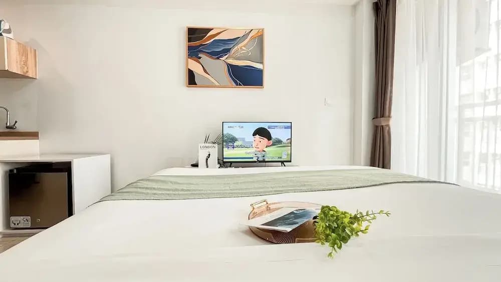 Elegant and Homey Studio Apartment Citra Living - photo 5