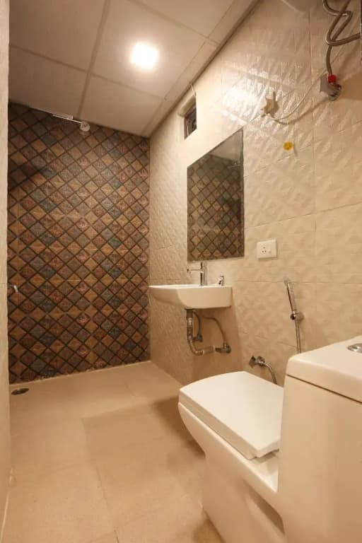 OYO 12171 Hotel Sky View - photo 6