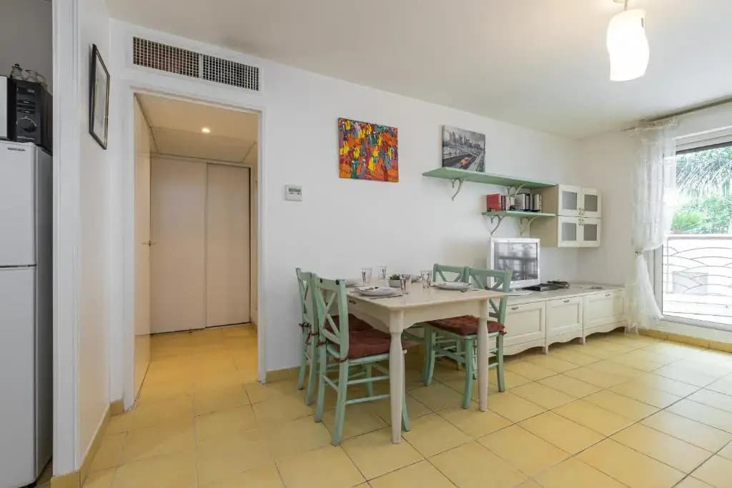 Nice 1 Bedroom downtown Carré d'Or with garage - photo 16