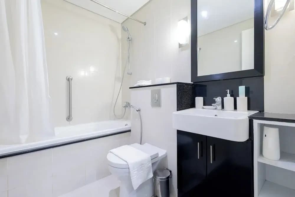 SuperHost - Chic Studio on the 16th Floor in Business Bay - photo 7