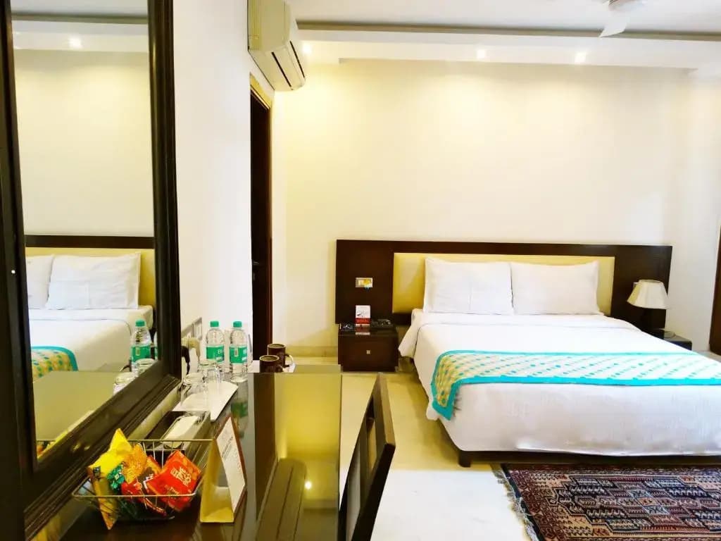 The Legend Inn - New Delhi - photo 25