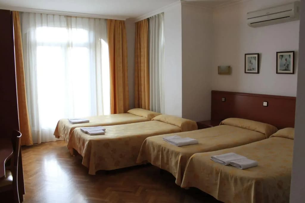 Hostal Jerez - photo 6