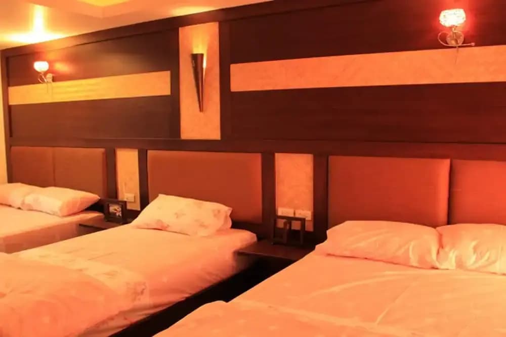 OYO 844 the Leaf Hotel - photo 5
