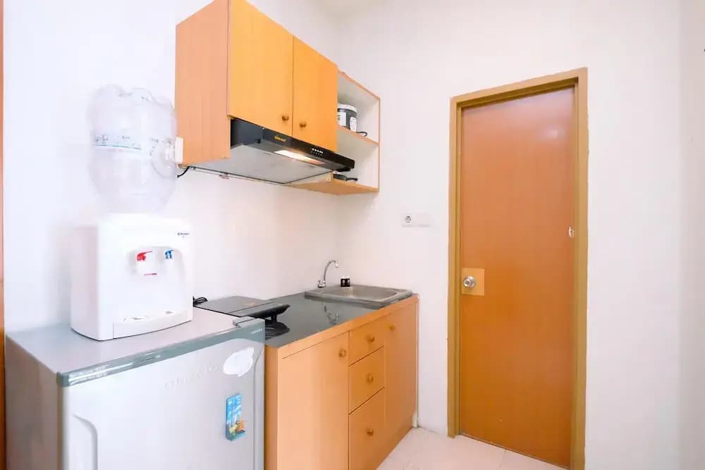 Comfort And Homey 2Br At Titanium Square Apartment - photo 14