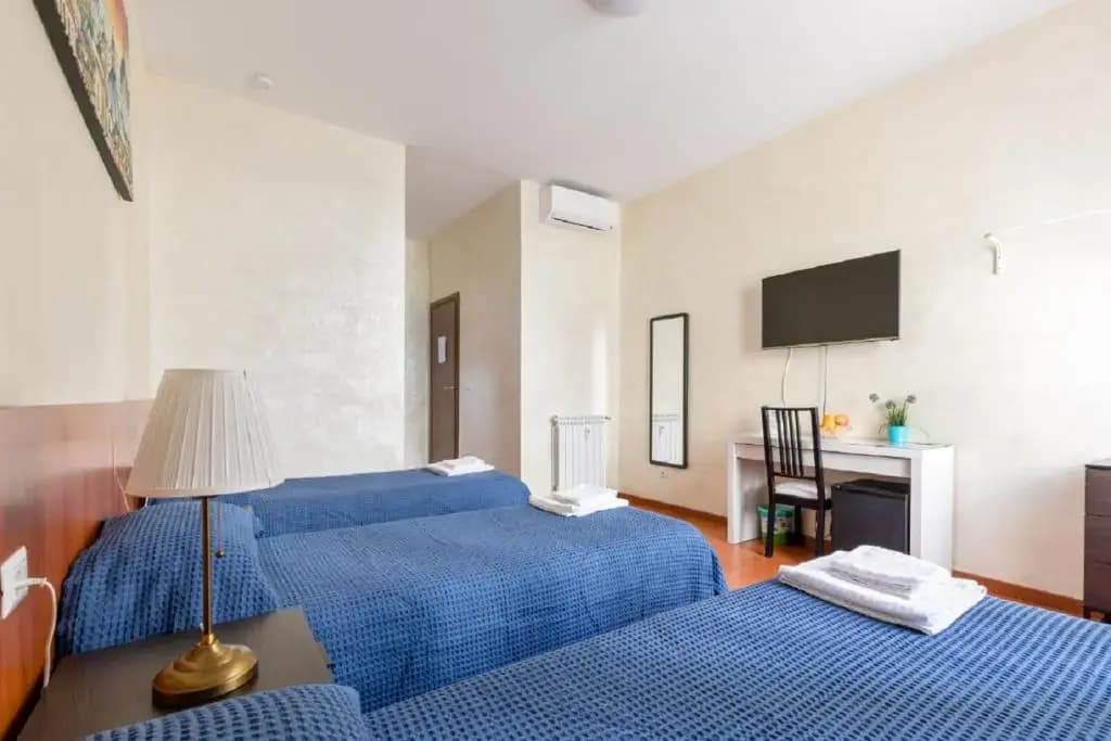 Roma Enrico Guesthouse - photo 4