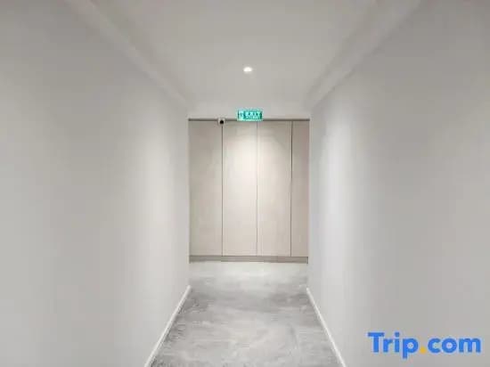 Q Space Sathorn - Narathiwas 18 - photo 16