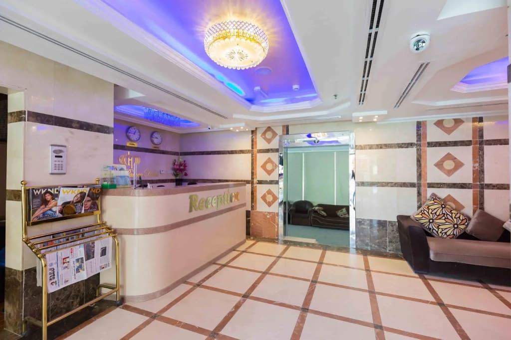 Dream Palace Hotel - photo 2