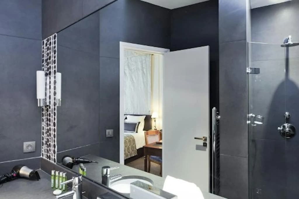 Hôtel Mansart - photo 6