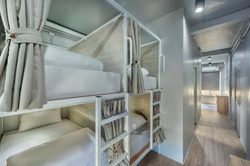 Ti Thong Hostel - photo 4