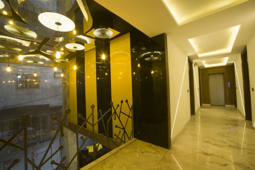 Staybook Hotel Nitya Maharani - photo 12
