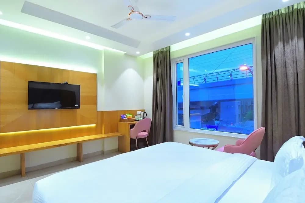 Hotel Shandon - photo 17