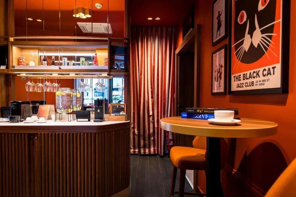 Hotel Montparnasse St Germain - photo 36