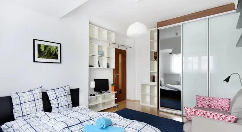Apartment near the Castle - photo 3