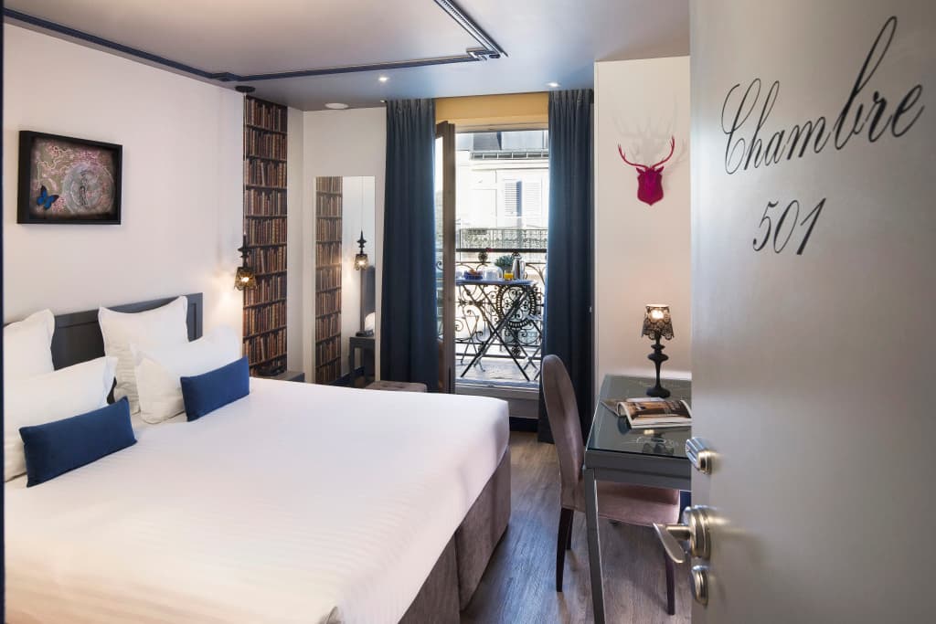 Hotel Mademoiselle - photo 4